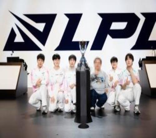 大乐透期号,专家推荐,町田泽维亚,BET365体育APP,体育博彩,移动应用,体育赛事,在线投注,APP下载